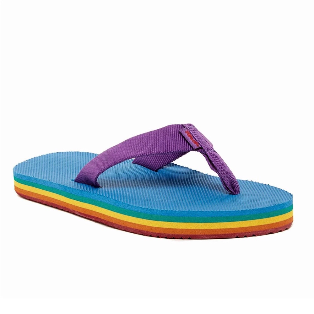 Teva Rainbow sandals 🌈